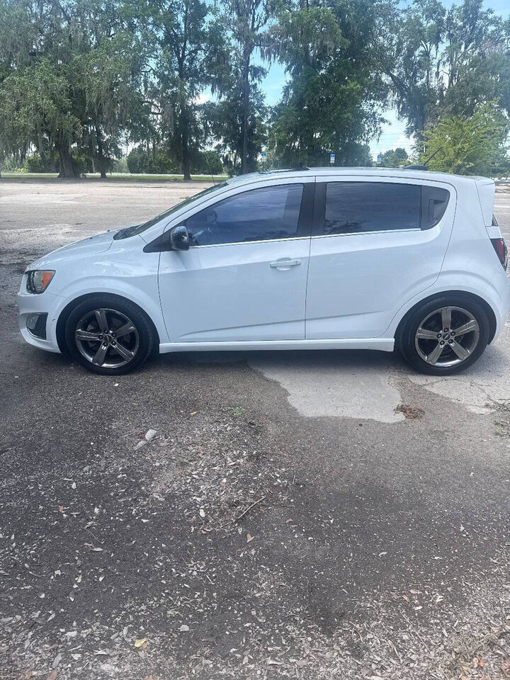2016 CHEVROLET Sonic