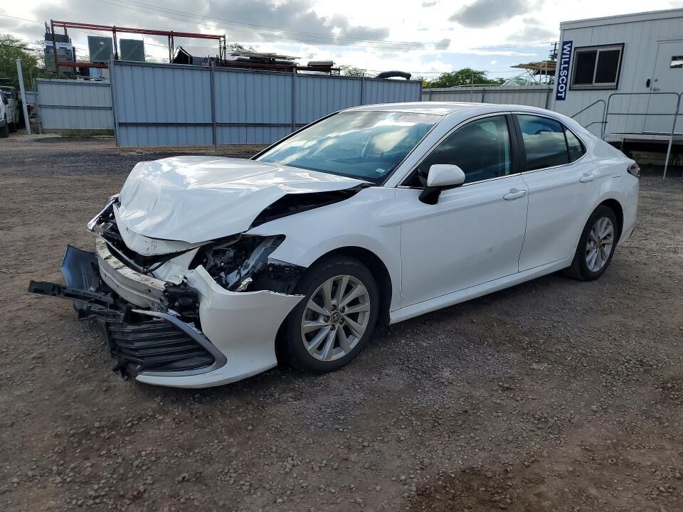 2022 TOYOTA Camry
