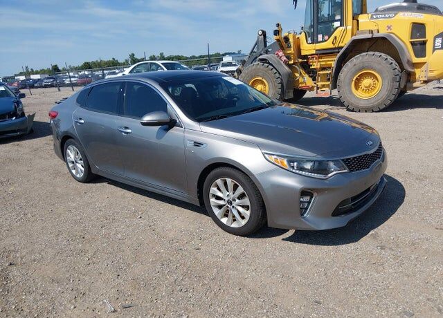 2018 KIA Optima