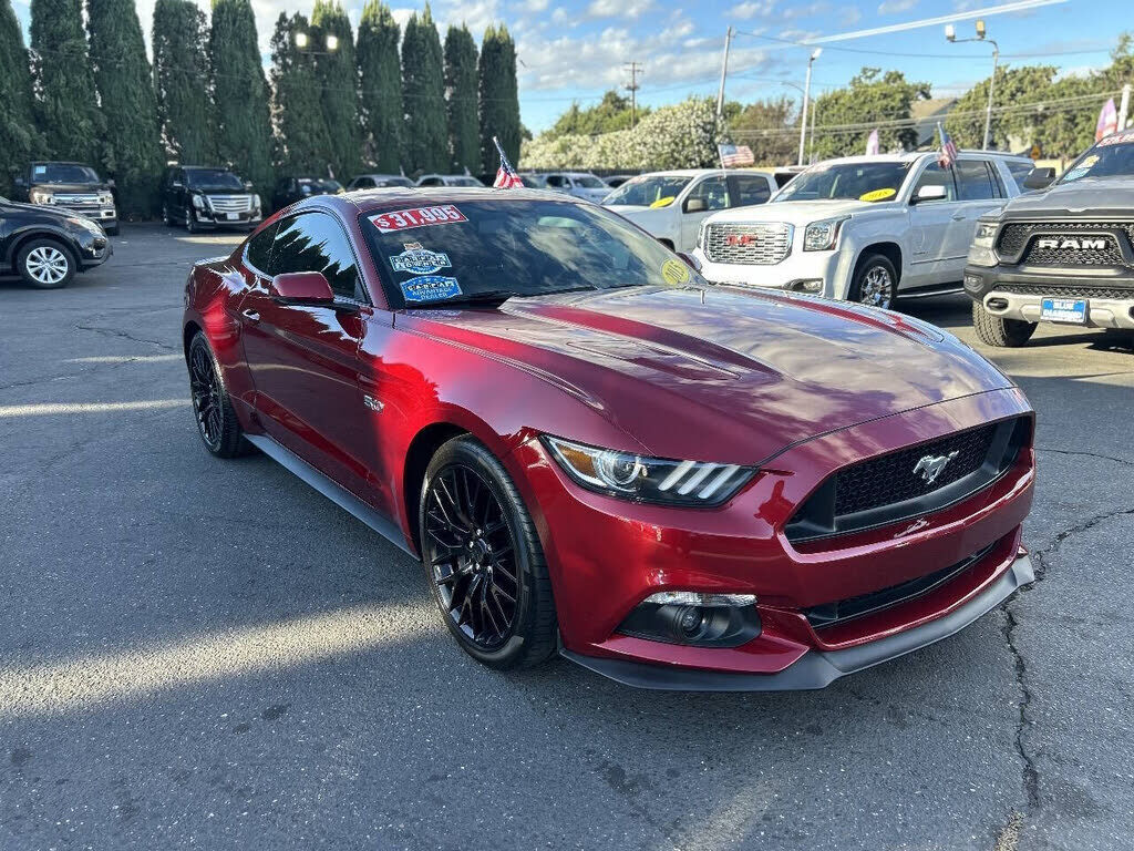 2015 FORD Mustang