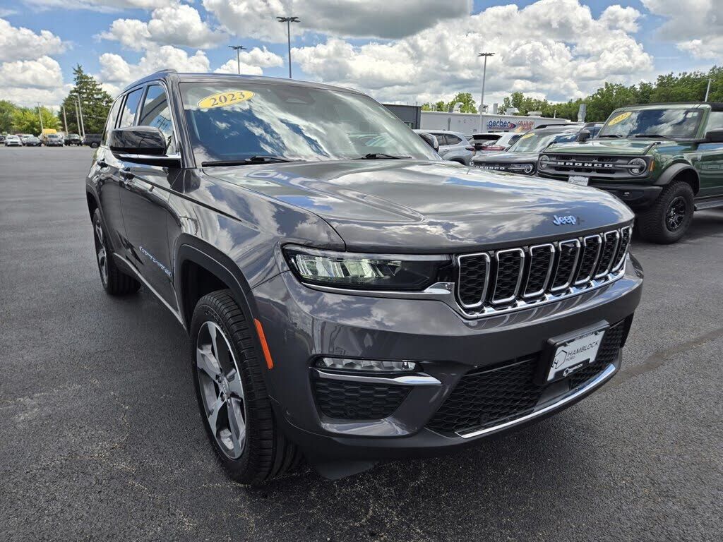 2023 JEEP Grand Cherokee