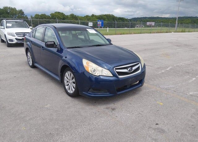 2011 SUBARU Legacy