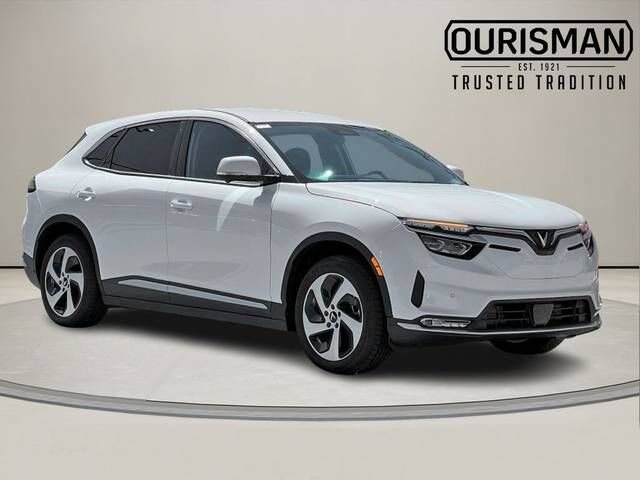 2025 VINFAST VF 8