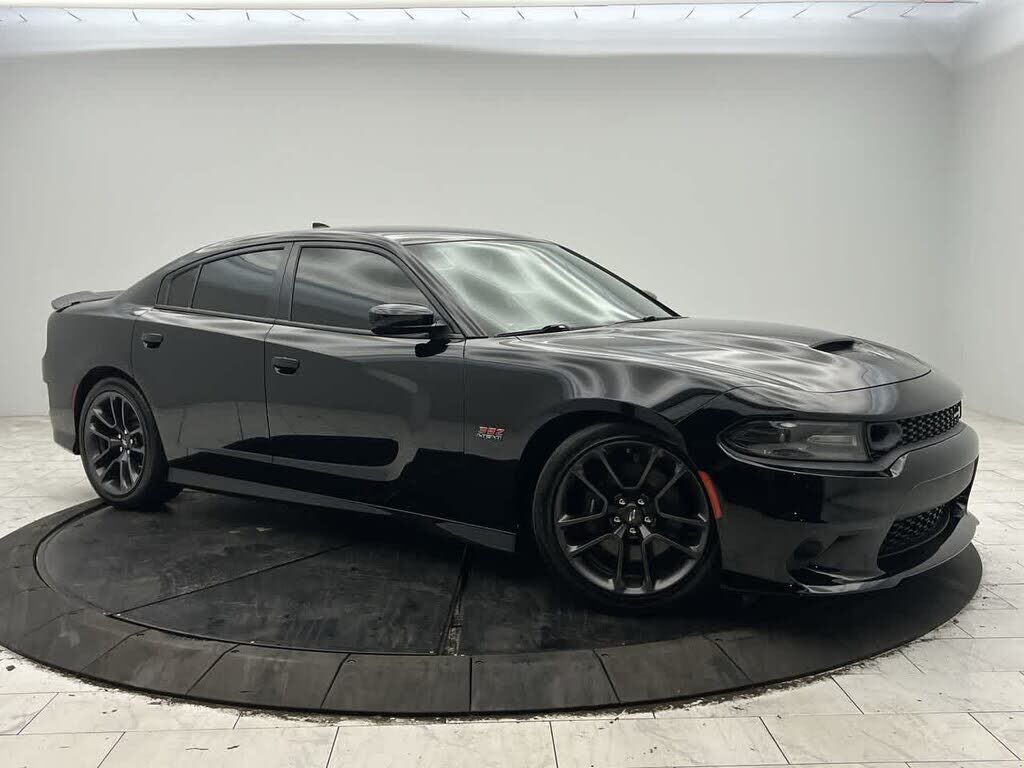 2021 DODGE Charger