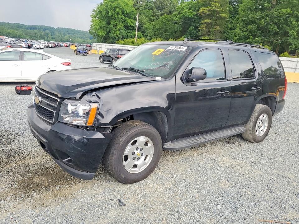 2011 CHEVROLET Tahoe