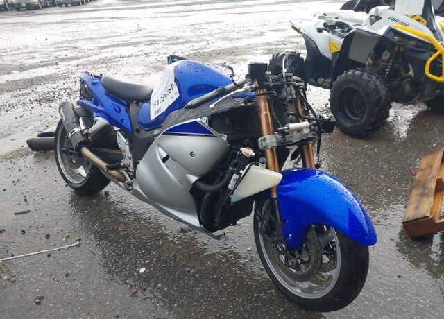 2012 SUZUKI GSX1300RL/GSX1300RZL