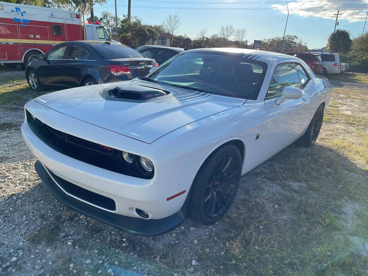2017 DODGE Challenger