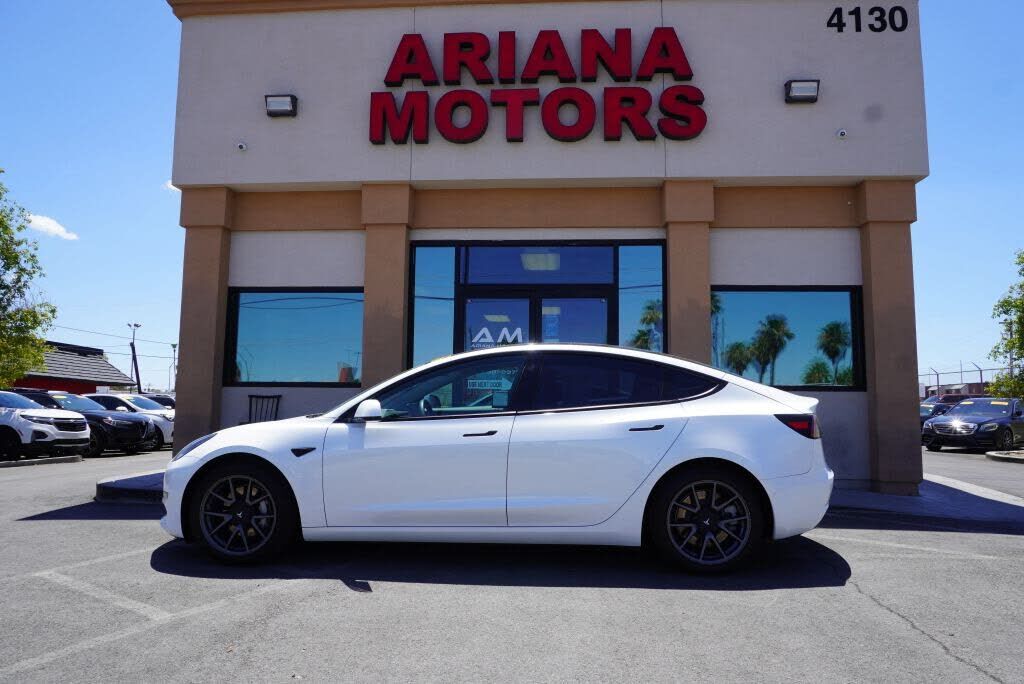 2021 TESLA Model 3