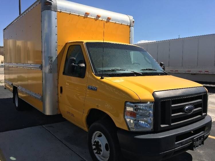 2012 FORD E-350