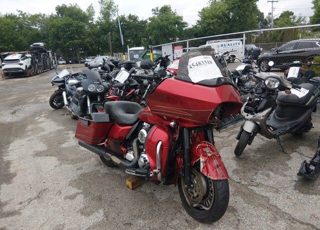 2012 HARLEY DAVIDSON Road Glide Ultra 103