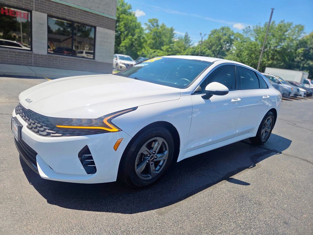 2022 KIA K5