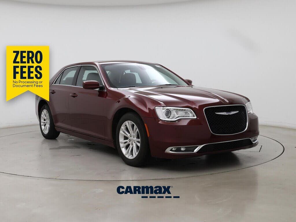 2017 CHRYSLER 300