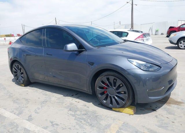 2023 TESLA Model Y