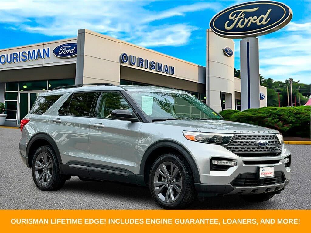 2022 FORD Explorer