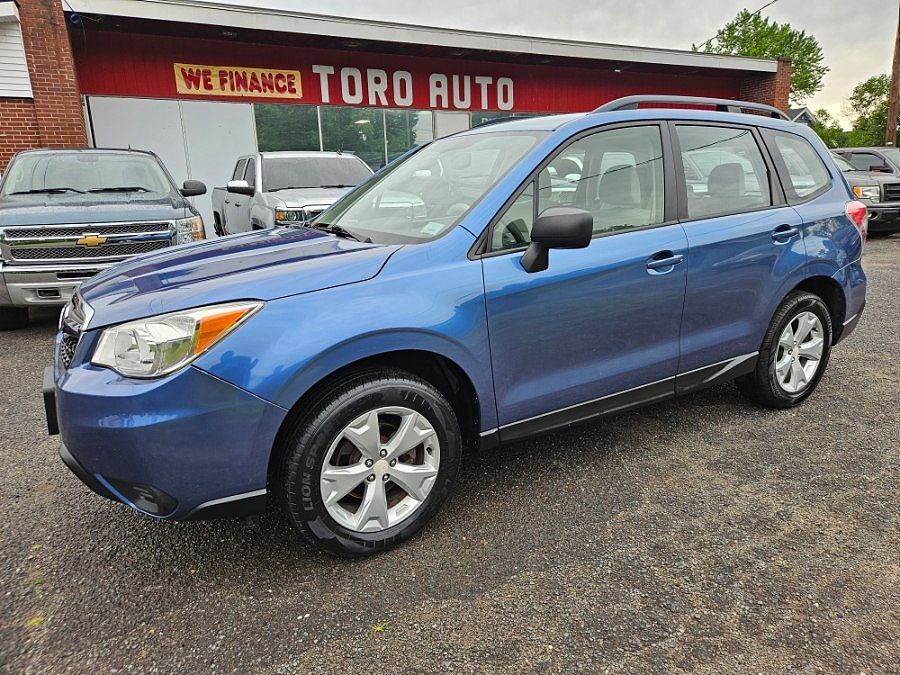 2016 SUBARU Forester