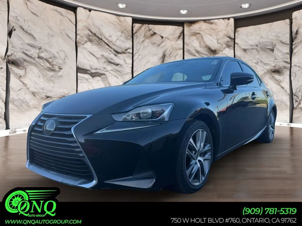 2020 LEXUS IS