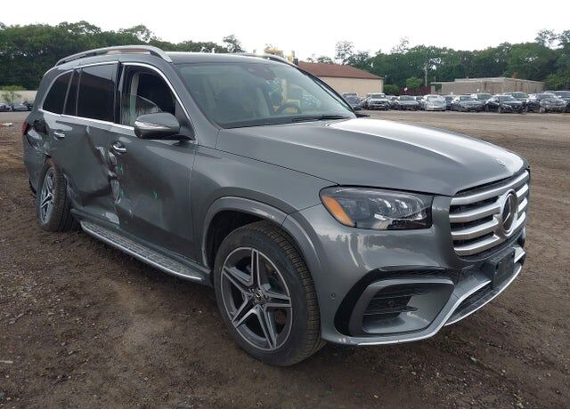 2026 MERCEDES-BENZ GLS-Class