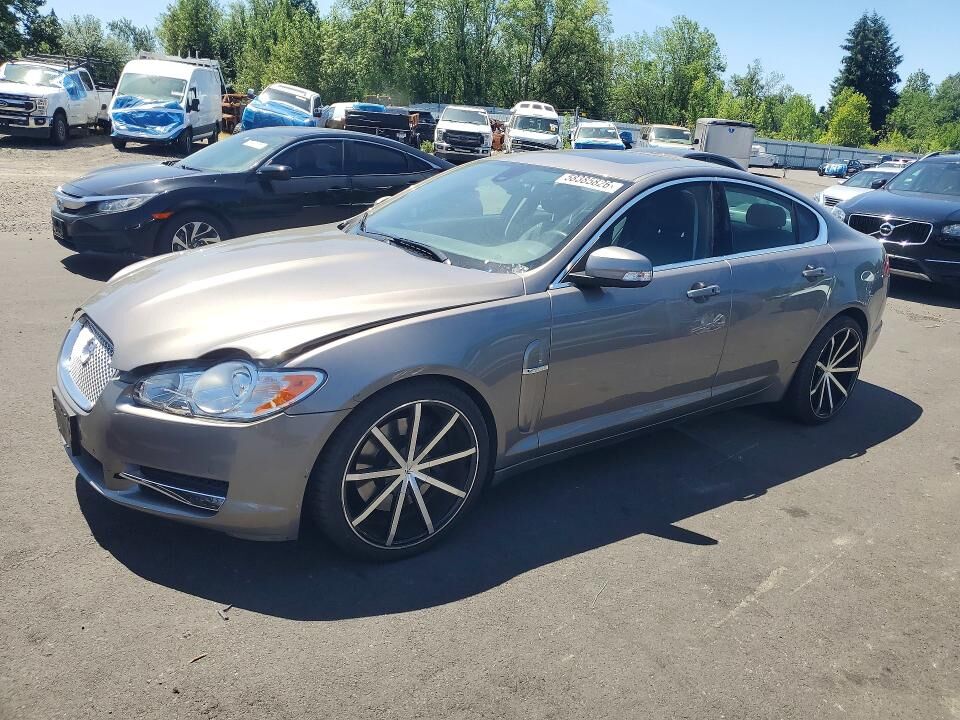 2009 JAGUAR XF