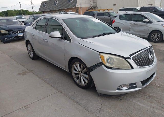 2013 BUICK Verano