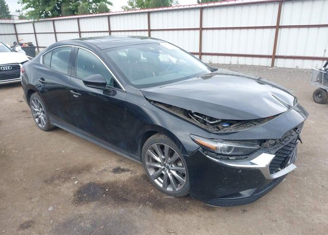 2022 MAZDA Mazda3