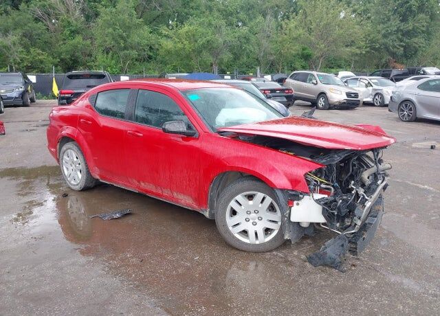 2014 DODGE Avenger