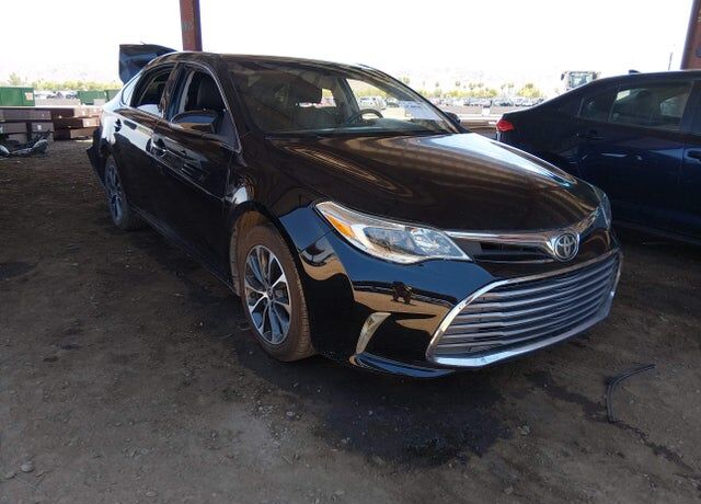 2016 TOYOTA Avalon