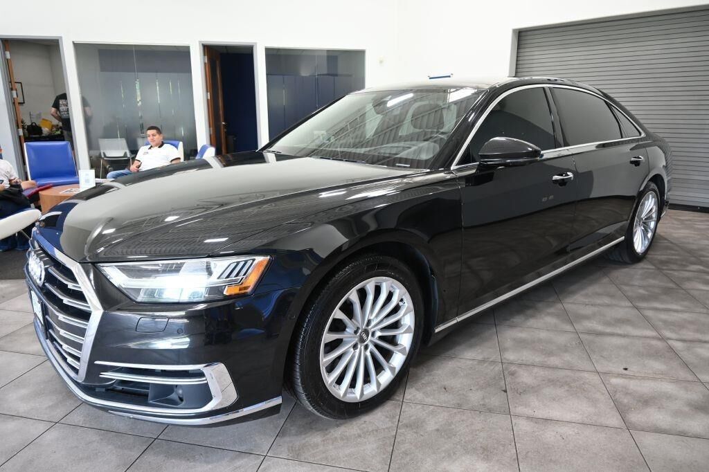 2020 AUDI A8