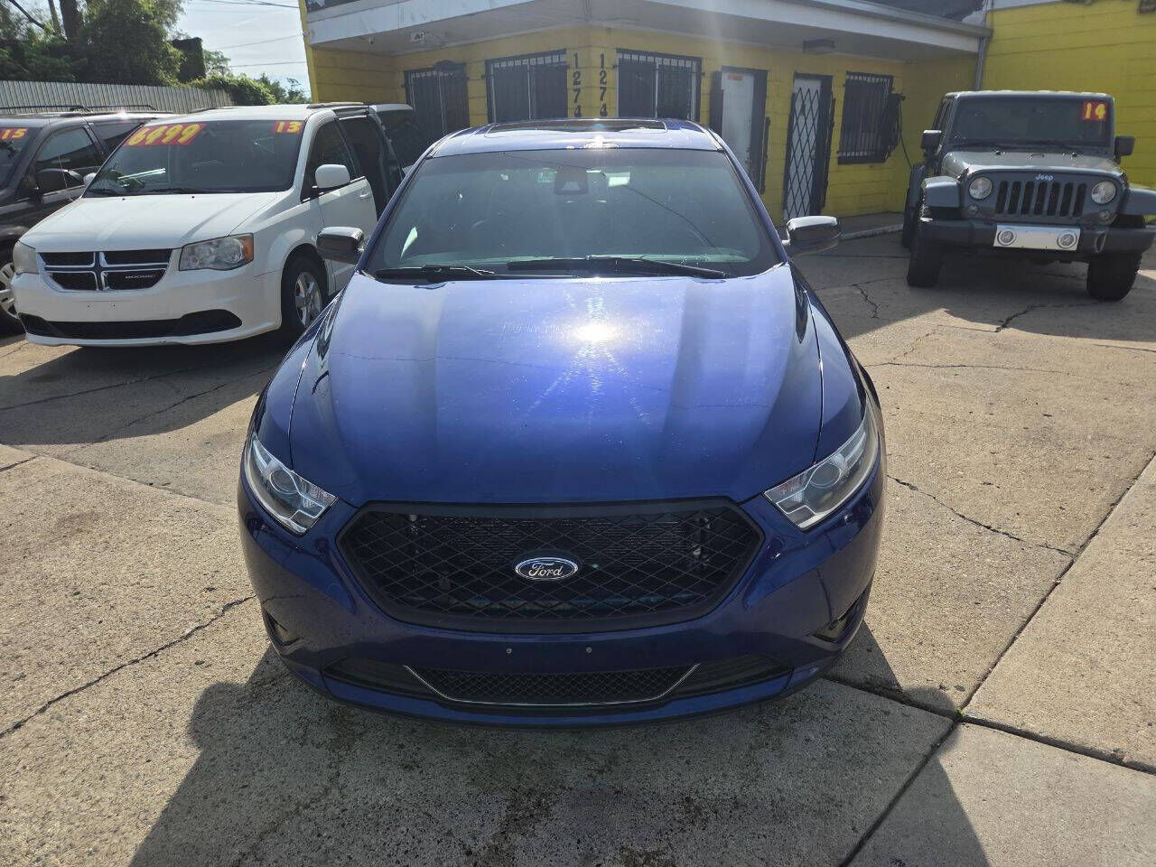 2015 FORD Taurus