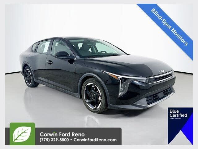 2025 KIA K4