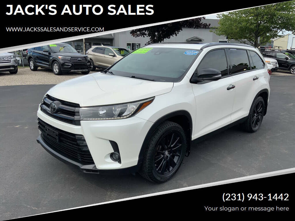 2019 TOYOTA Highlander
