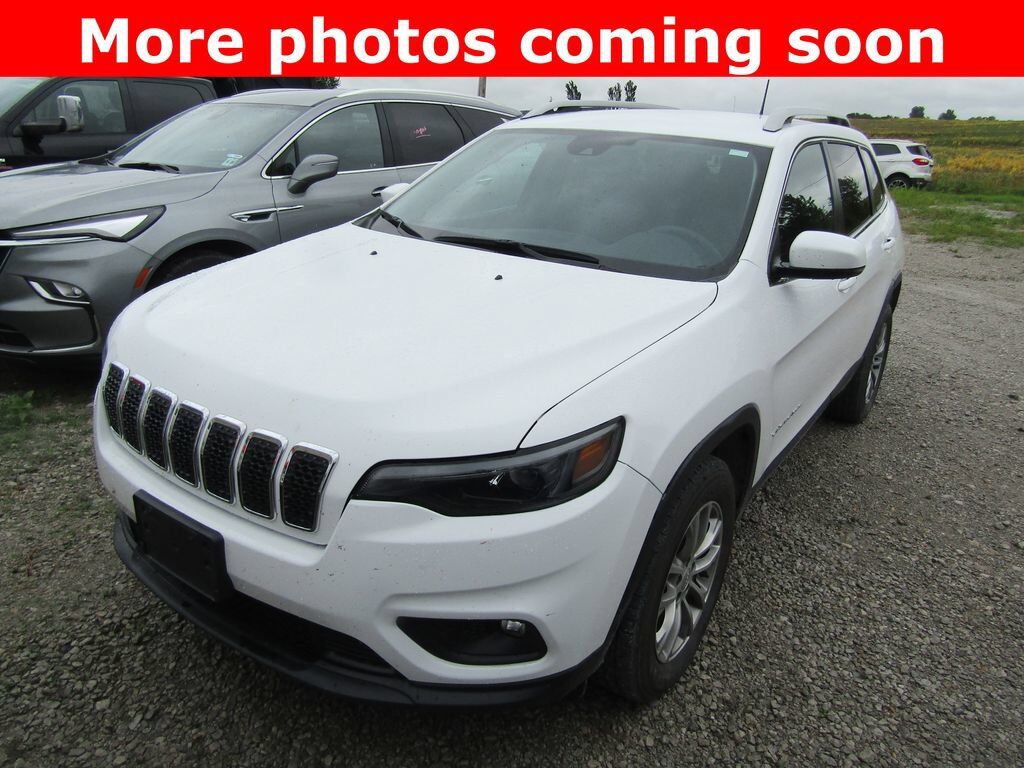 2021 JEEP Cherokee