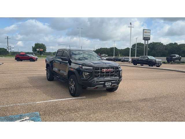 2025 GMC Canyon