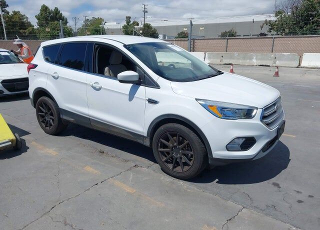 2019 FORD Escape