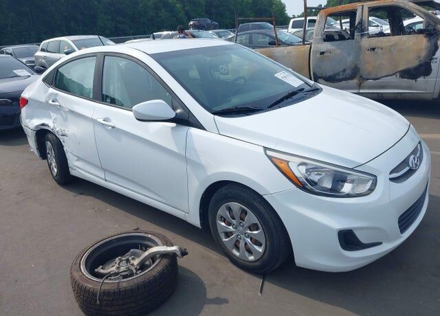 2017 HYUNDAI Accent