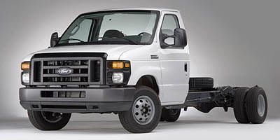 2013 FORD E-450