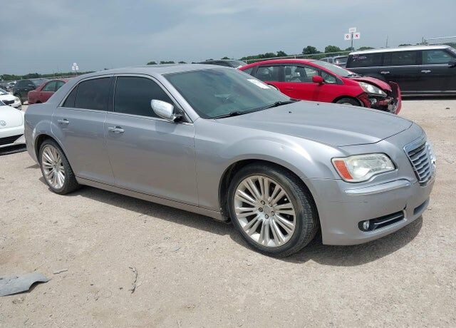 2013 CHRYSLER 300
