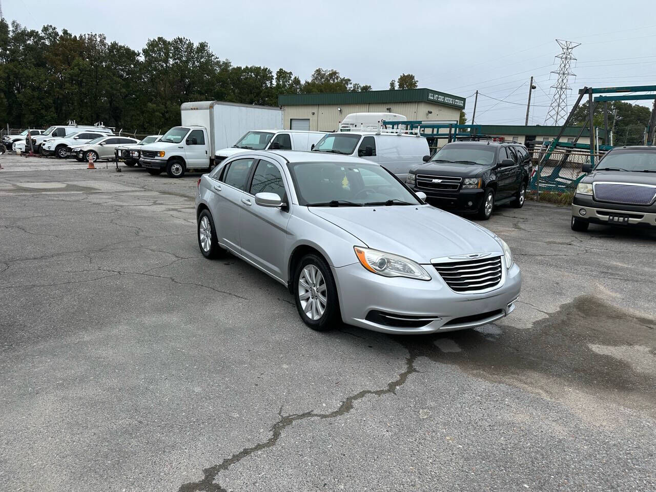 2011 CHRYSLER 200