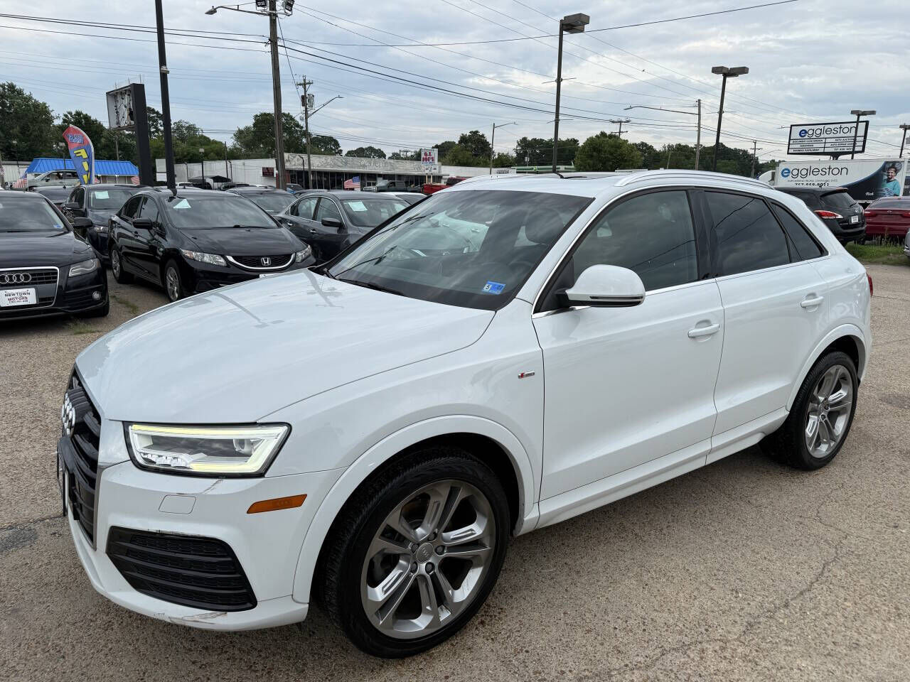 2016 AUDI Q3