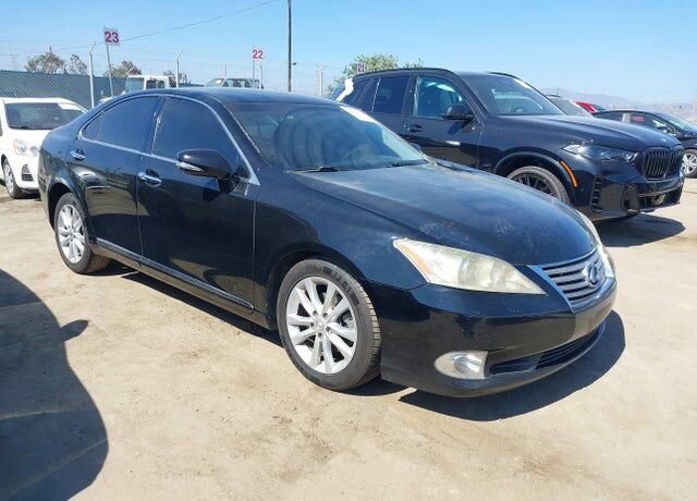 2011 LEXUS ES