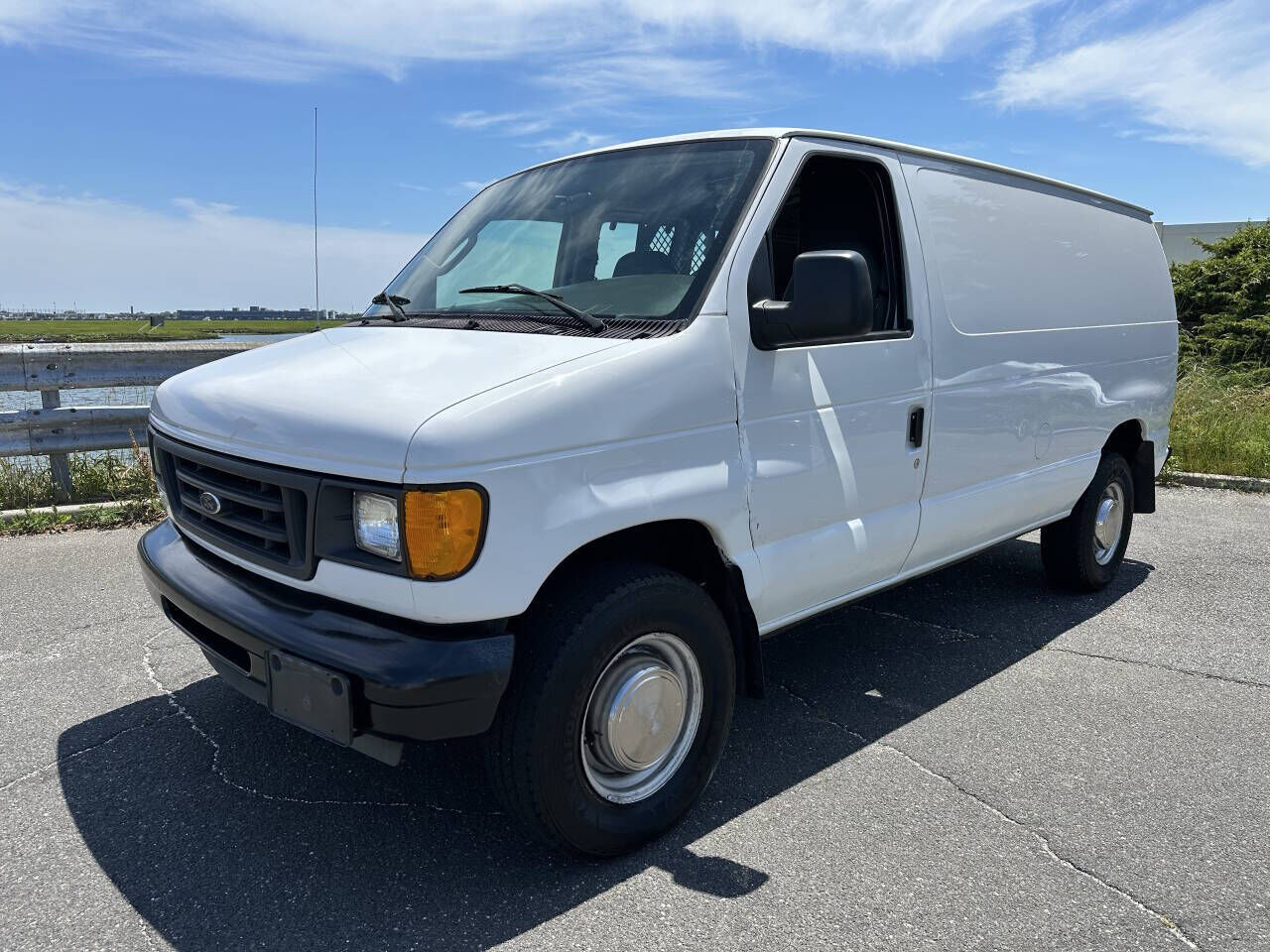 2003 FORD E-250
