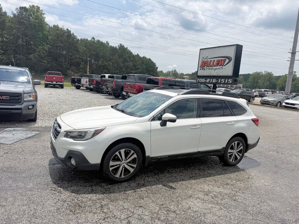 2018 SUBARU Outback