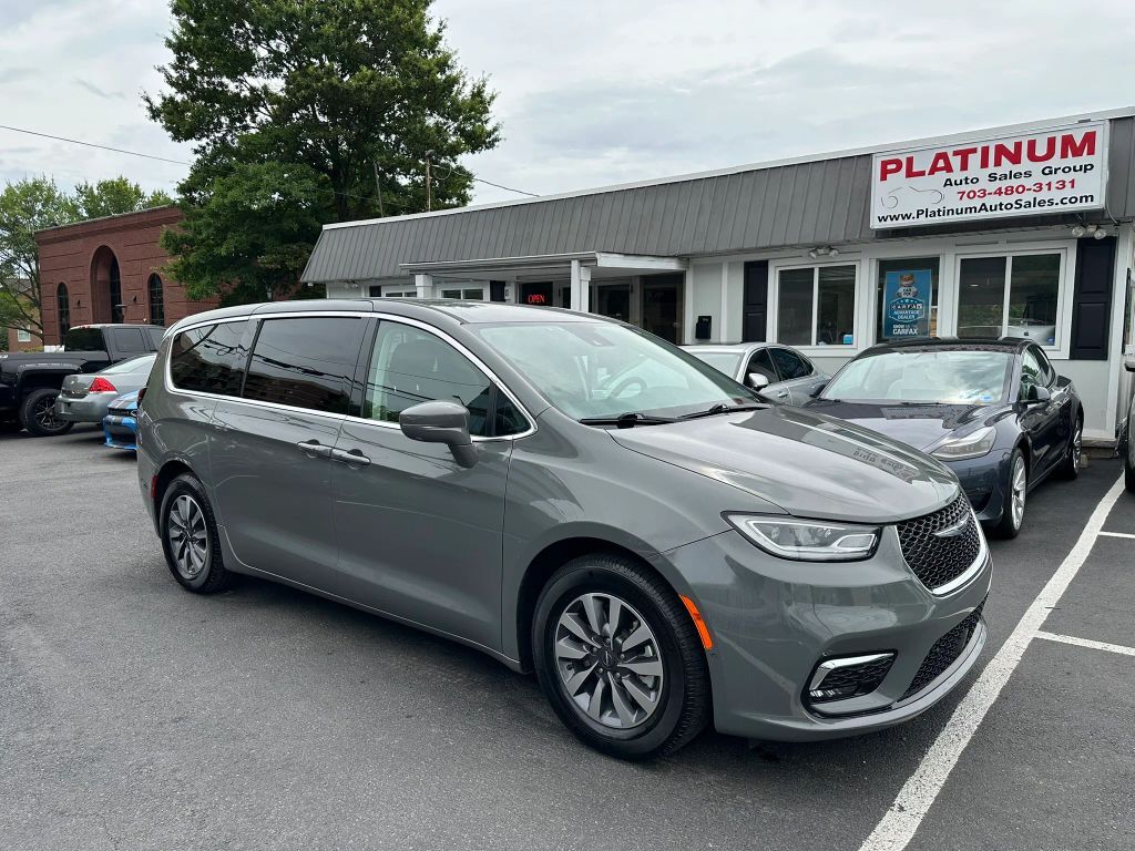 2022 CHRYSLER Pacifica