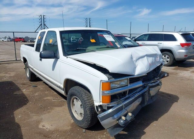 1996 CHEVROLET GMT-400
