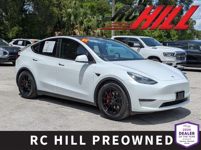 2022 TESLA Model Y