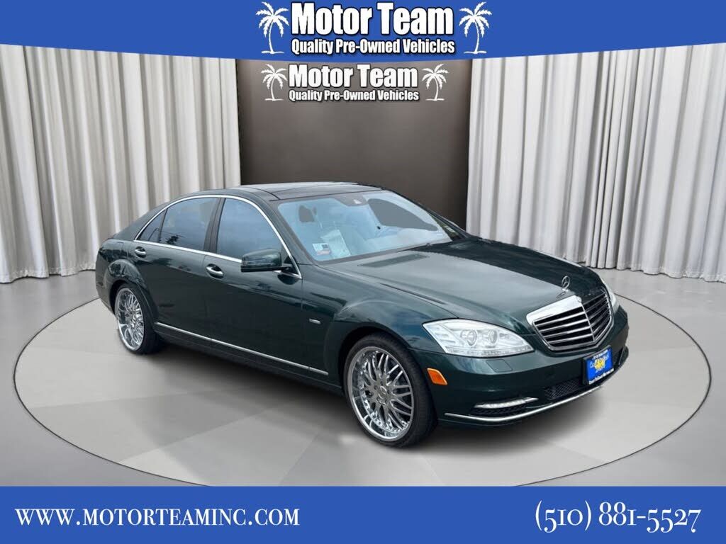 2011 MERCEDES-BENZ S-Class