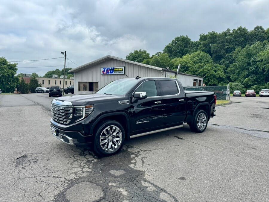 2024 GMC Sierra