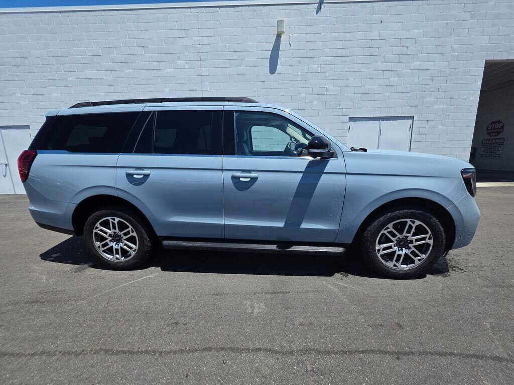 2025 FORD Expedition