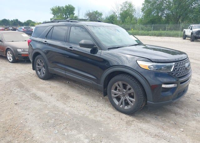 2021 FORD Explorer
