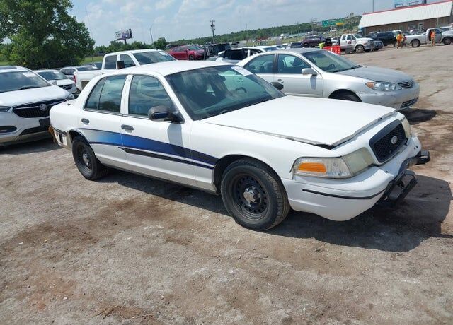 2000 FORD Crown Victoria
