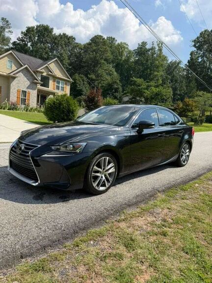 2019 LEXUS IS
